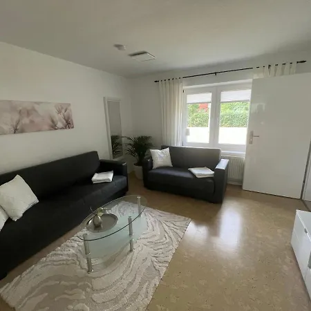 Familienfreundliche Mit Wintergarten * Badow